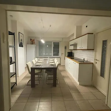 Huswell - Lovely Retreat For 4 Ostend