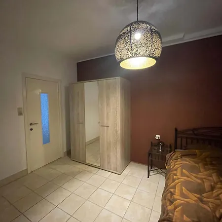 Huswell - Lovely Retreat For 4 Apartment