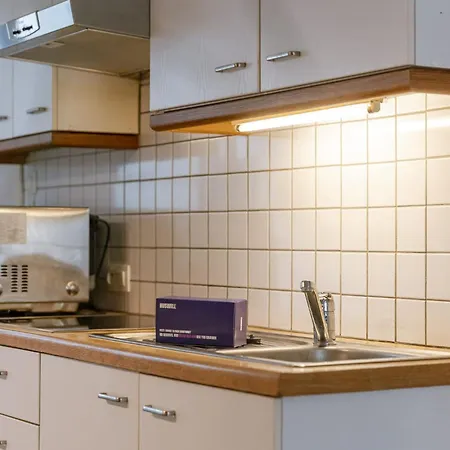 Apartment Huswell - Lovely Retreat For 4