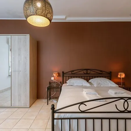 Appartamento Huswell - Lovely Retreat For 4